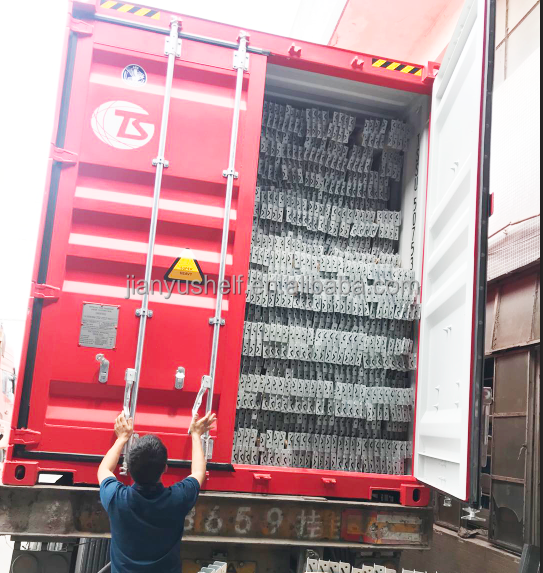 Container Packing Detail 4