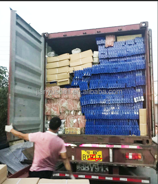 Container Packing Detail 2