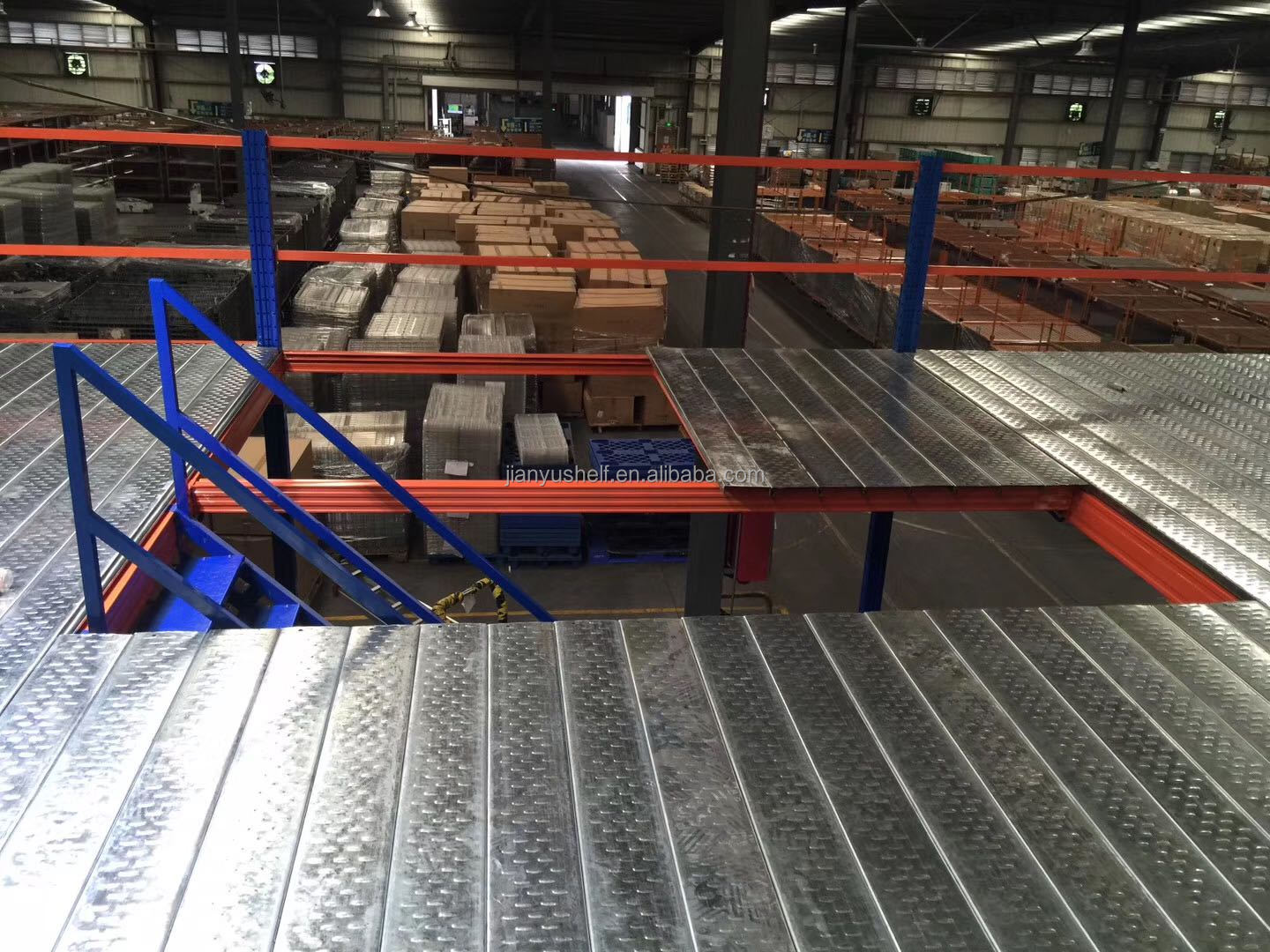 Industrial Storage Mezzanine