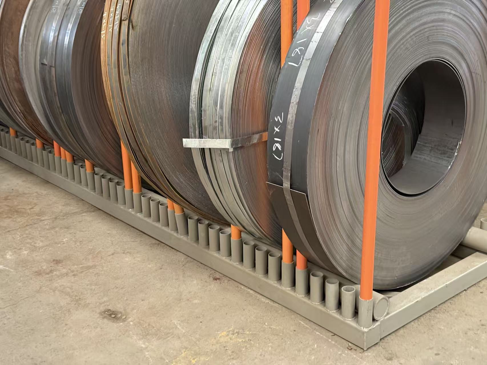 Heavy Duty Steel Coil Storage Rack, Industrial Cradle Rack for Coil Material Handling