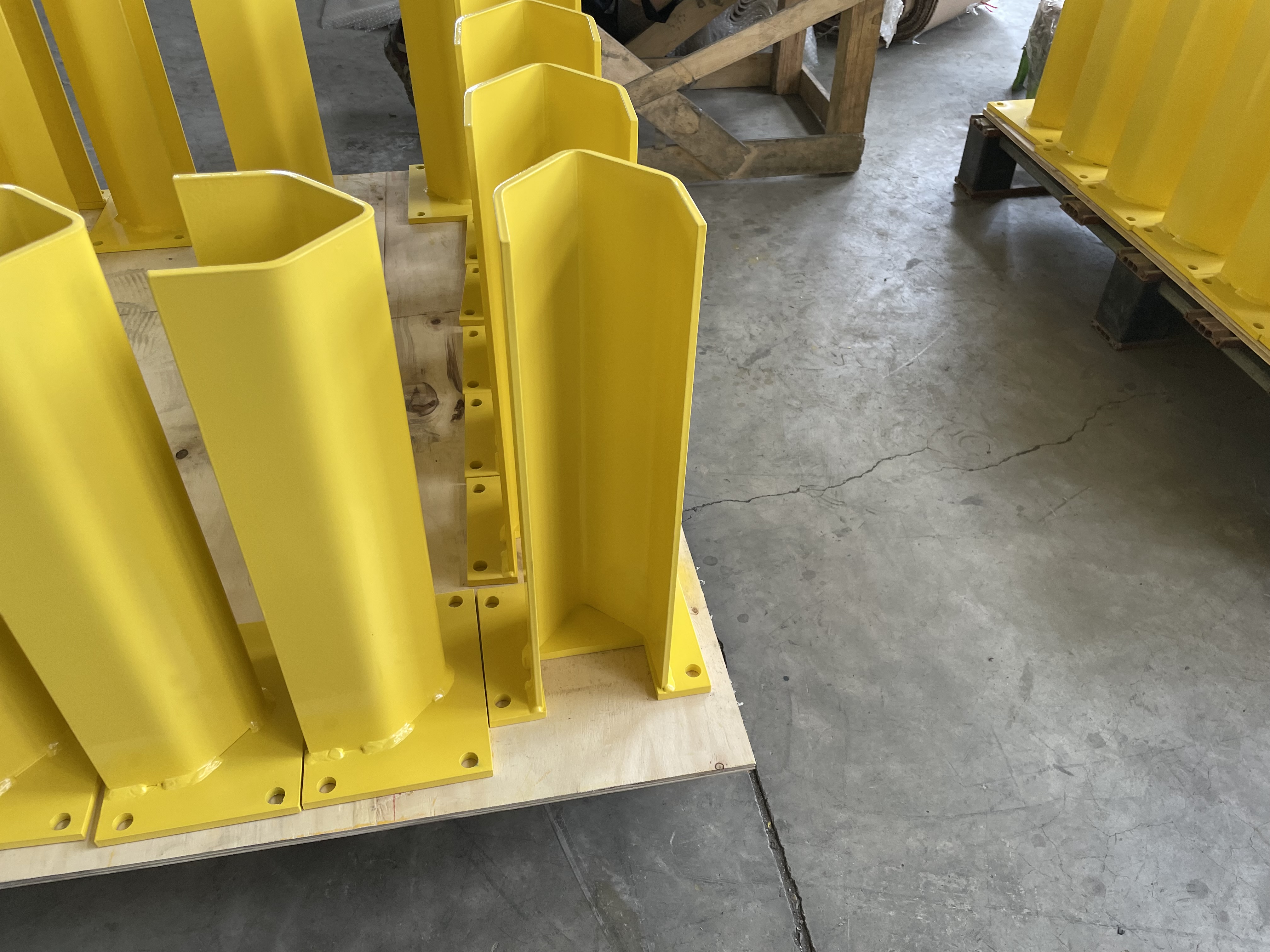 Heavy Duty Steel Pallet Rack Post Protectors