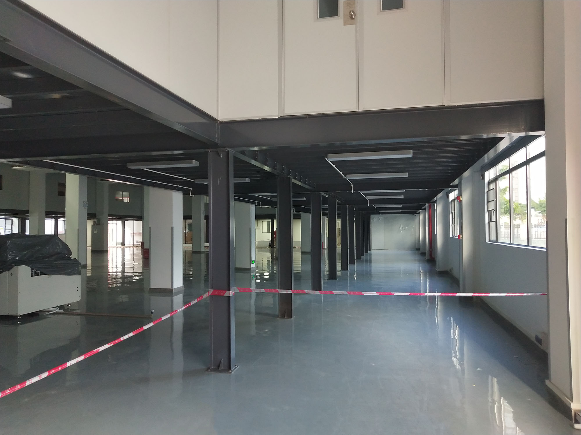 Mracking Provide Mezzanine Installation Support High Quality Warehouse Storage Industrial Mezzanine Floor Supplier Customized