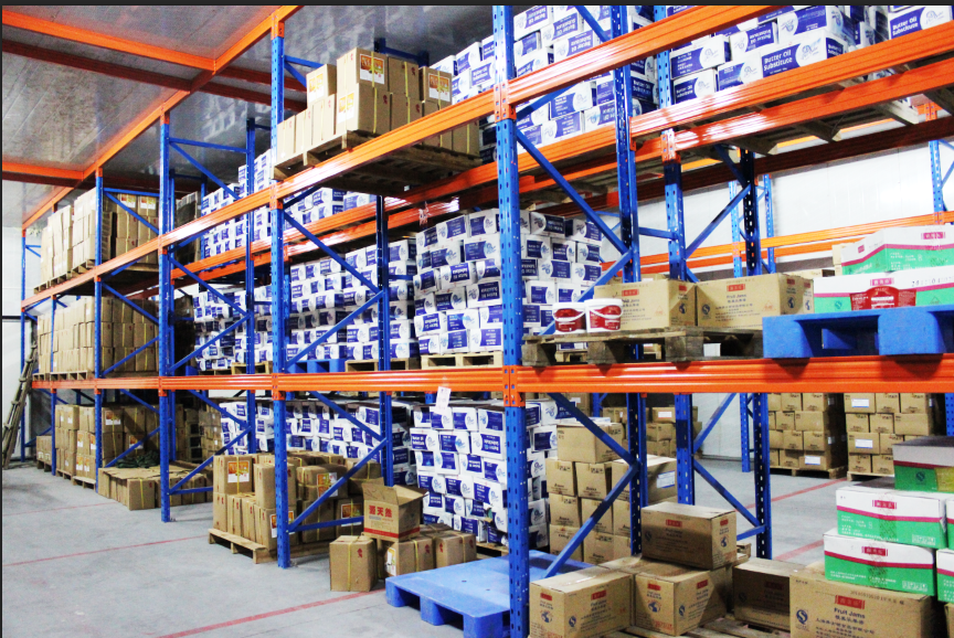 Warehouse Storage Case 3